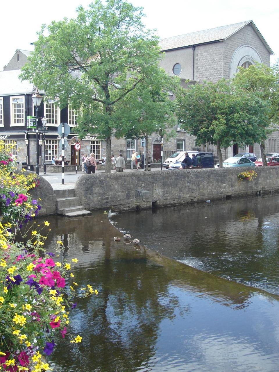 Bed & Breakfast The Waterside 3*